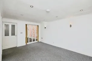 2 bed Semi-Detached
