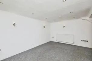 2 bed Semi-Detached