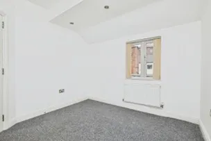 2 bed Semi-Detached