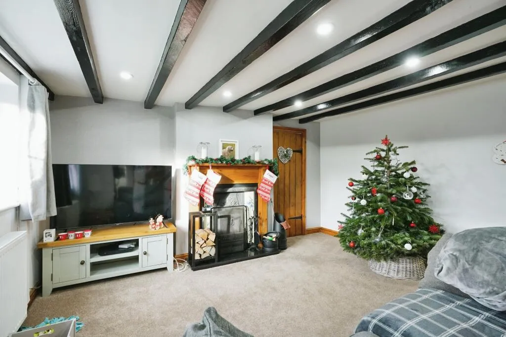 3 bed Character Property