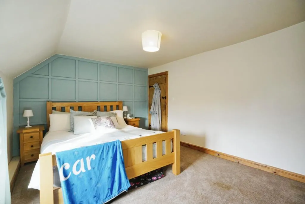3 bed Character Property