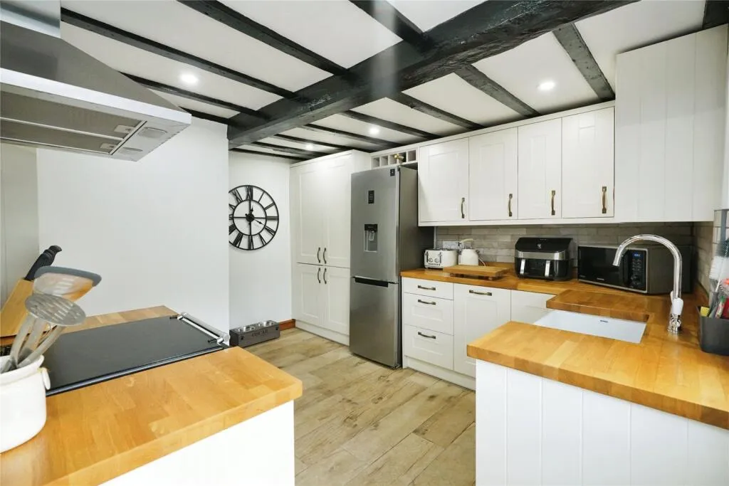 3 bed Character Property