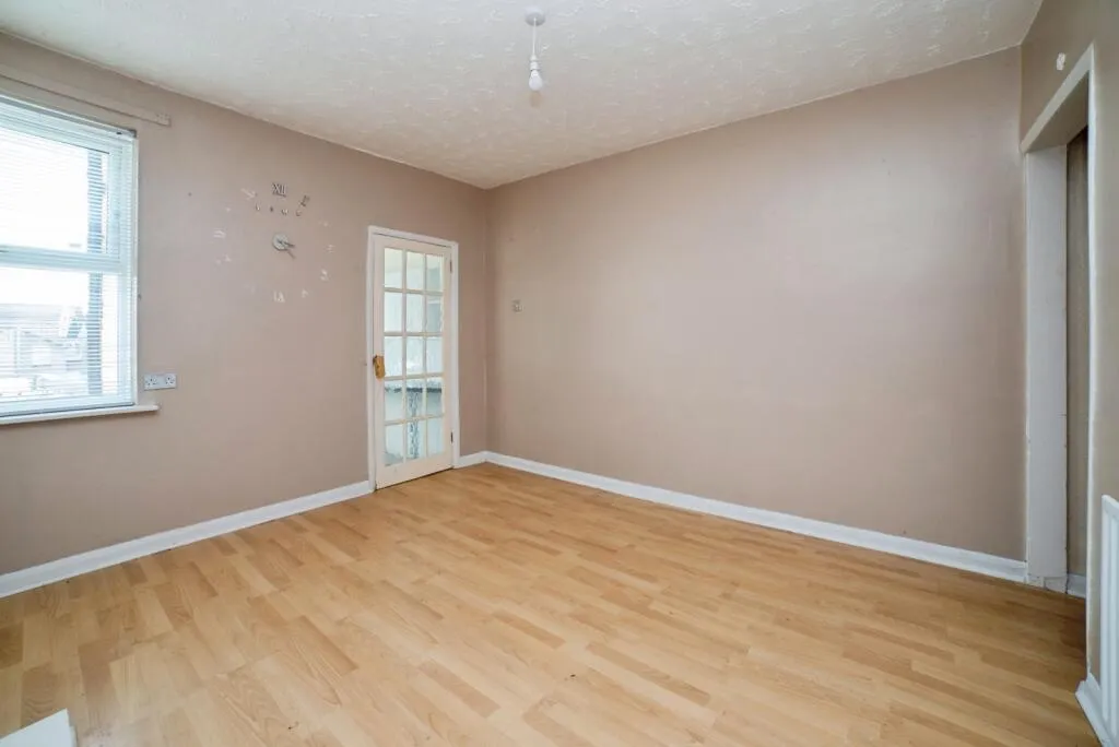2 bed End of Terrace