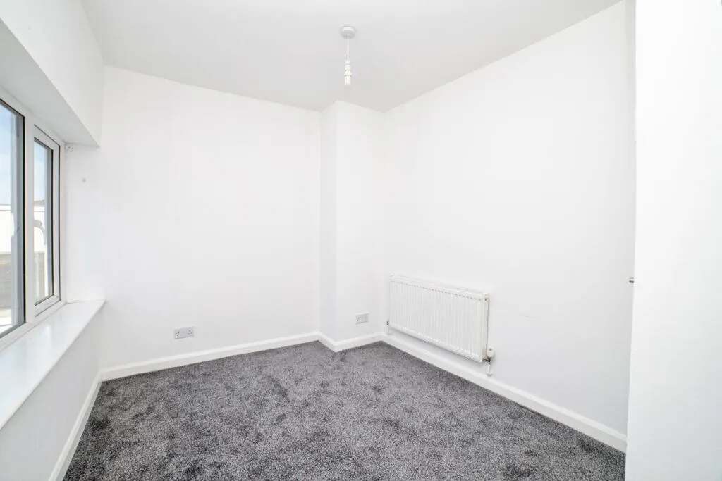3 bed Terraced