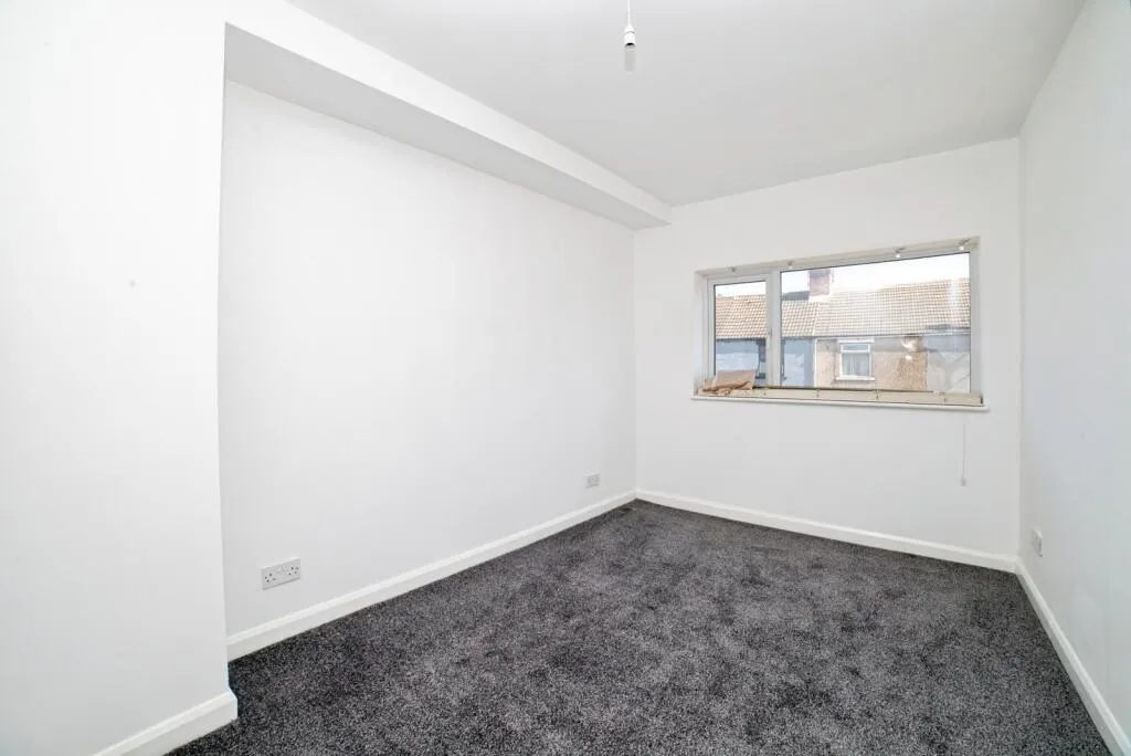 3 bed Terraced