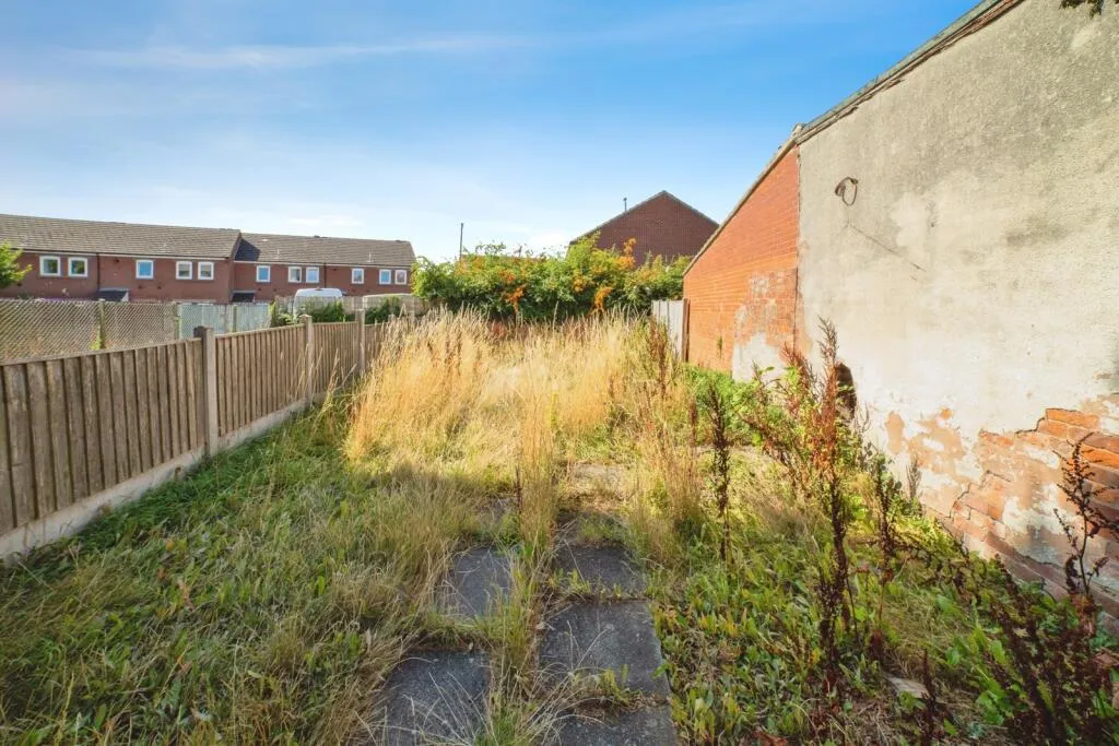 3 bed Terraced