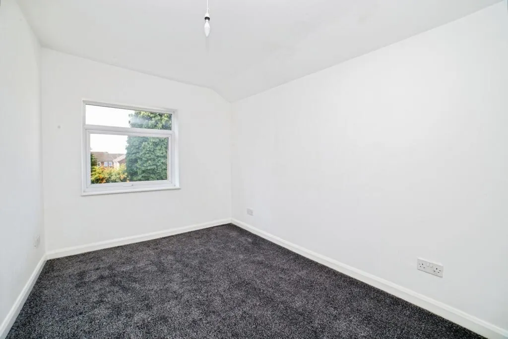 3 bed Terraced