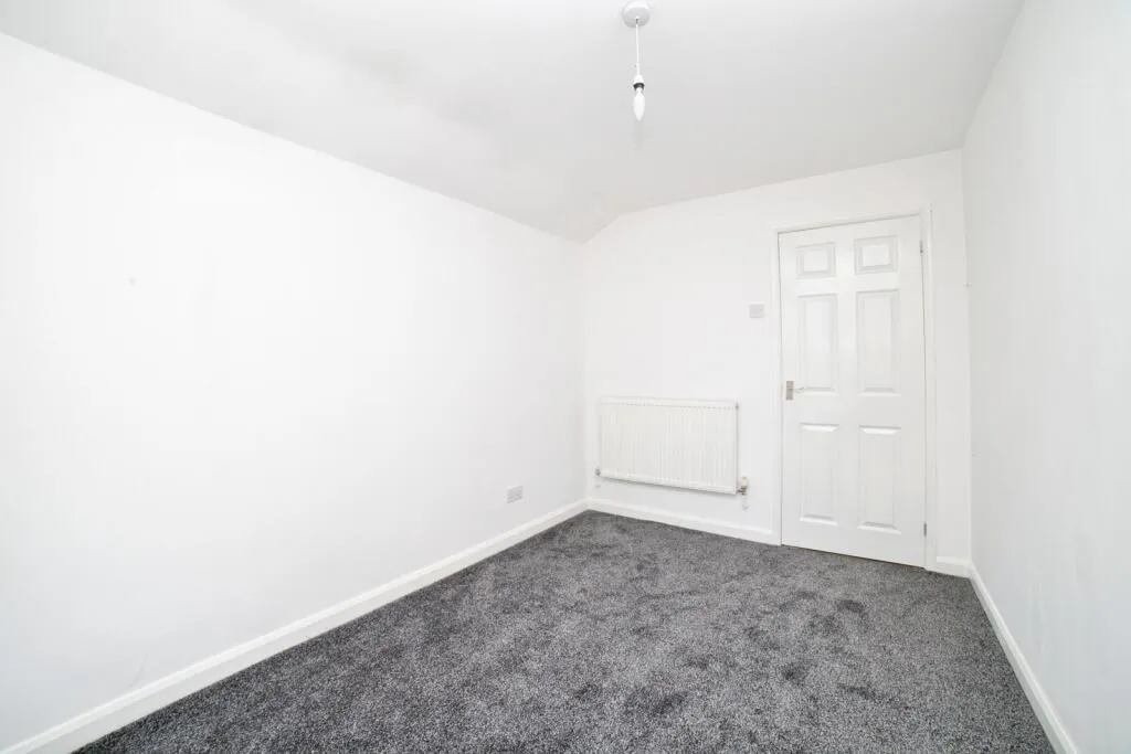 3 bed Terraced