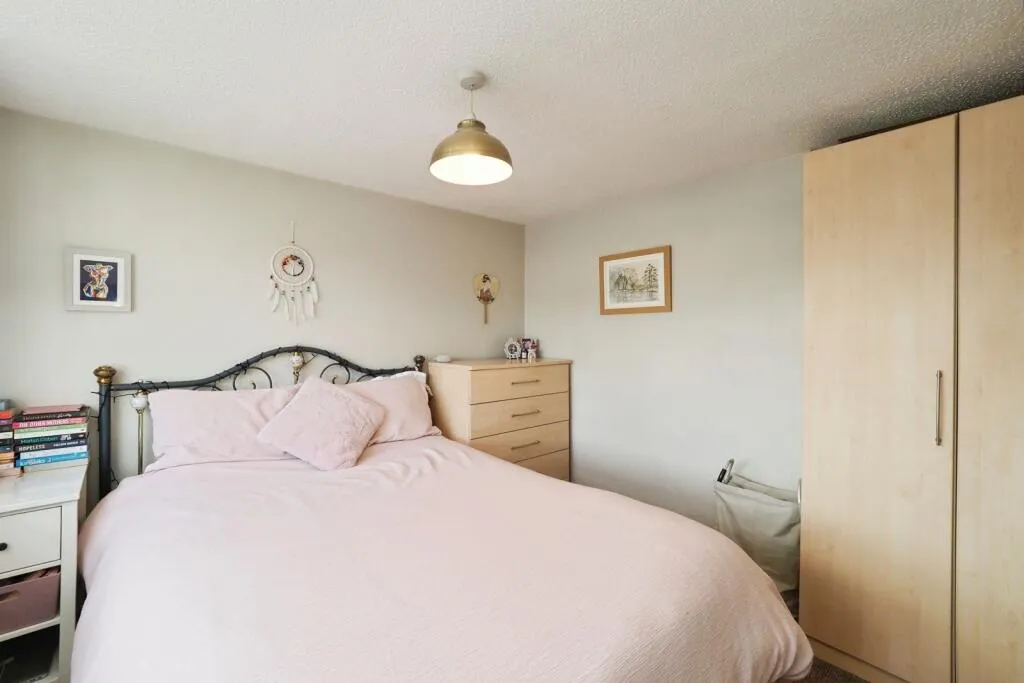 1 bed Apartment