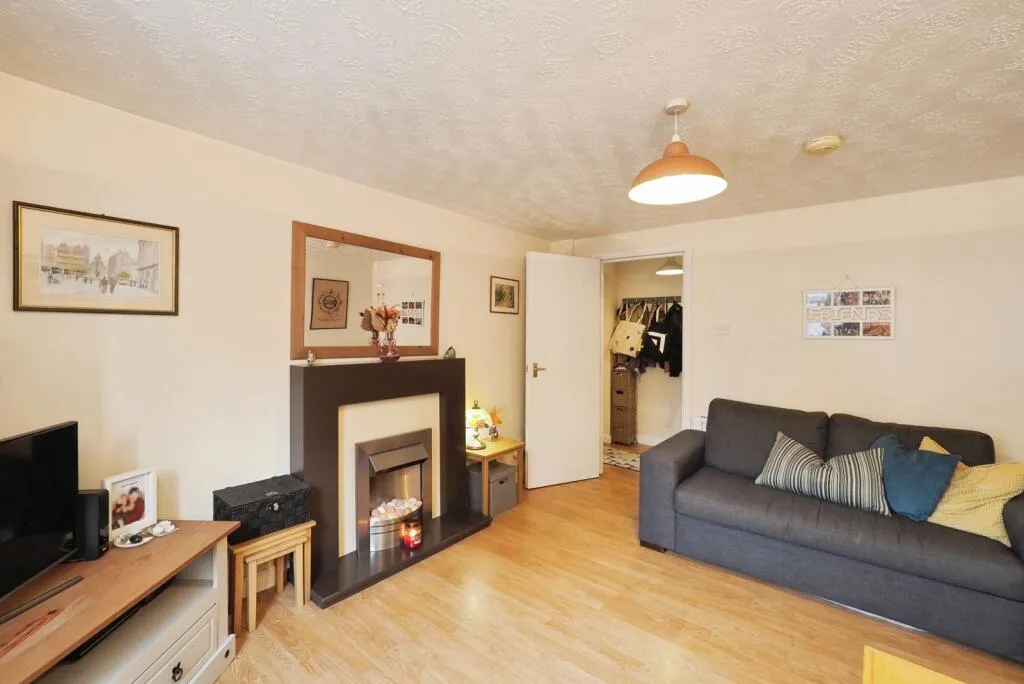 1 bed Apartment