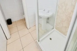 1 bed House