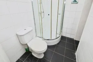 1 bed House