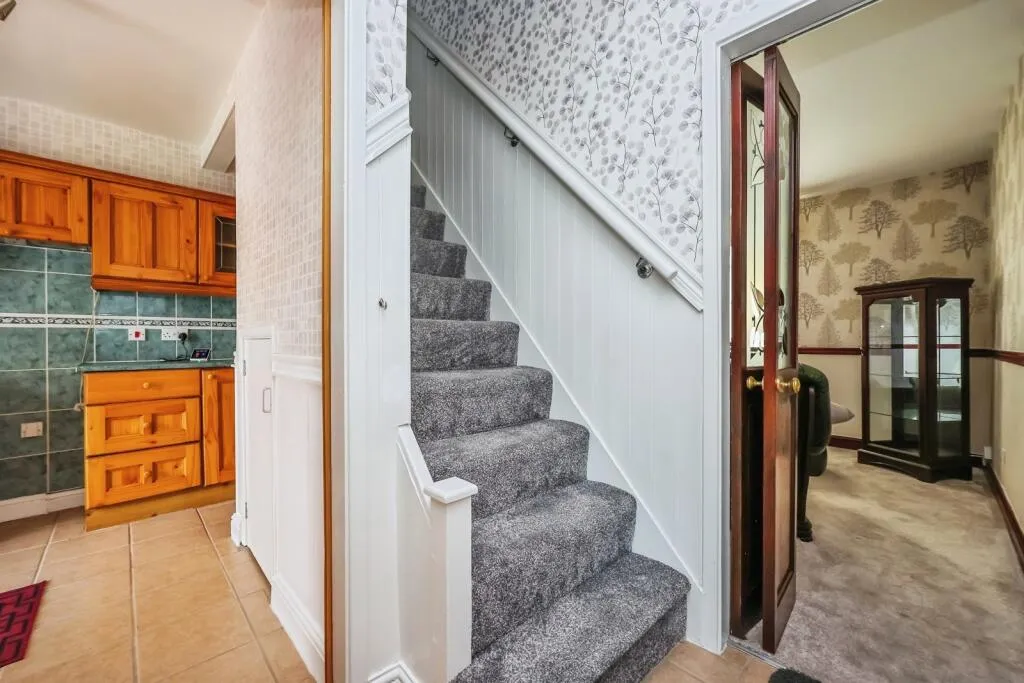 2 bed Semi-Detached