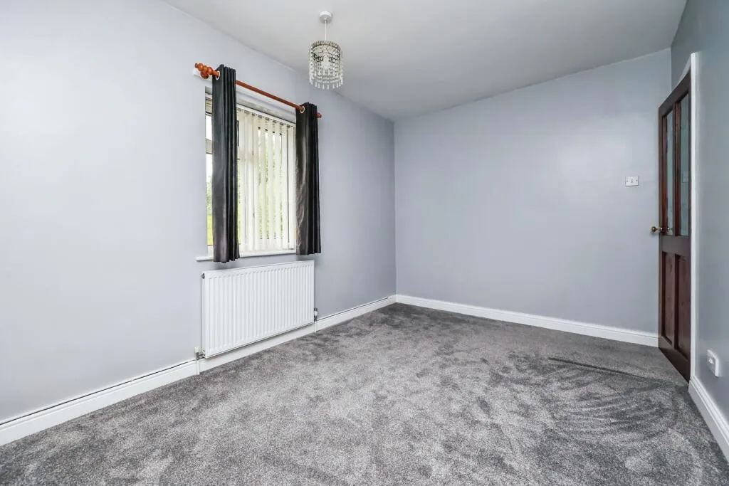 2 bed Semi-Detached