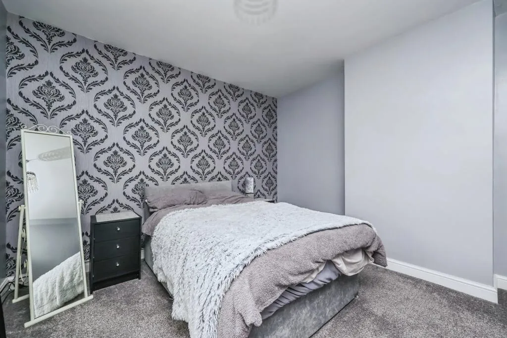 2 bed Semi-Detached