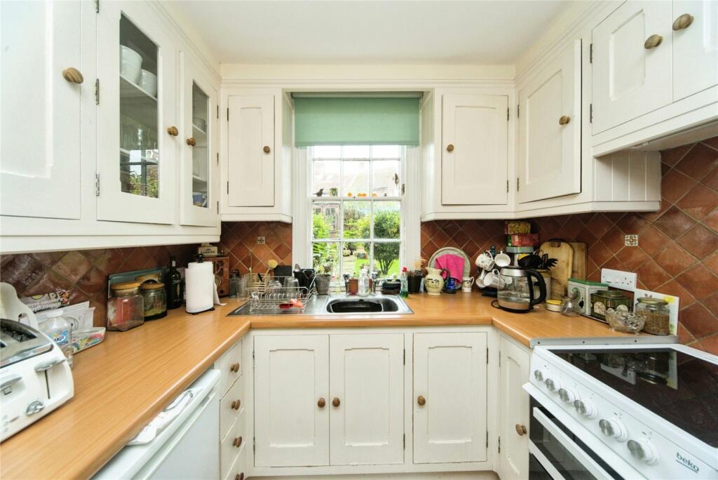 3 bed Terraced