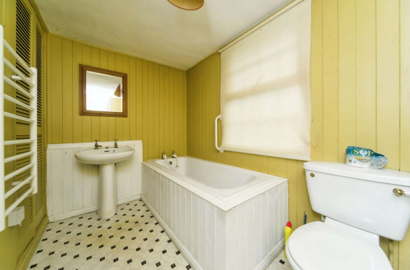 4 bed Cottage