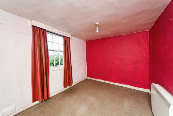 4 bed Cottage