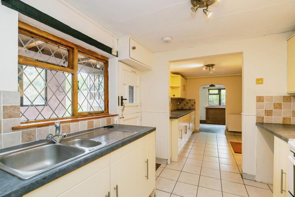 2 bed Detached Bungalow