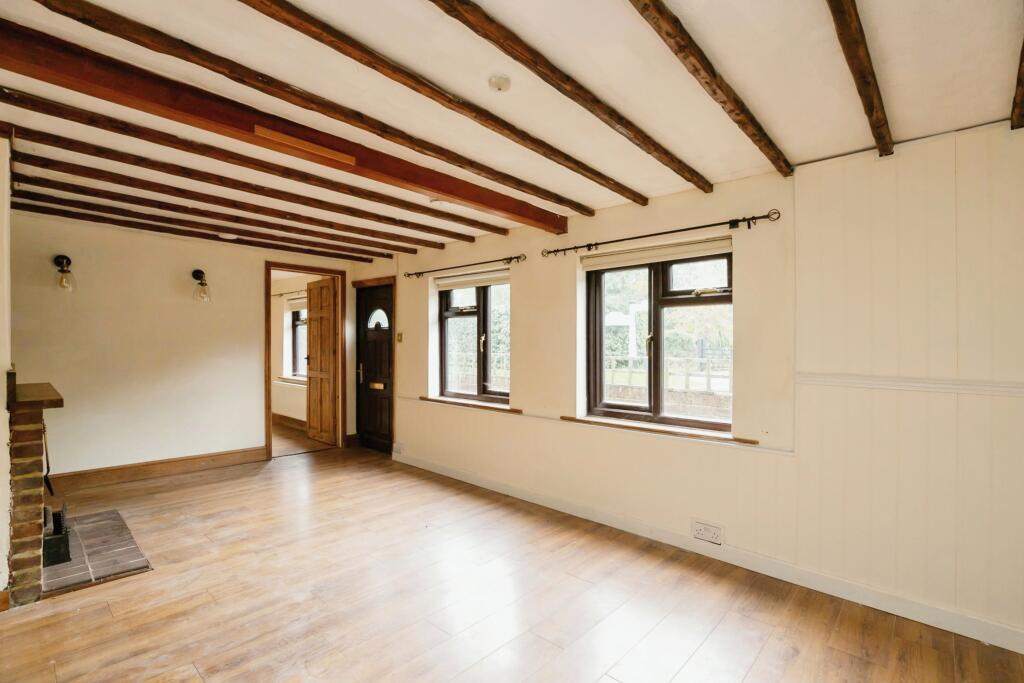 2 bed Detached Bungalow