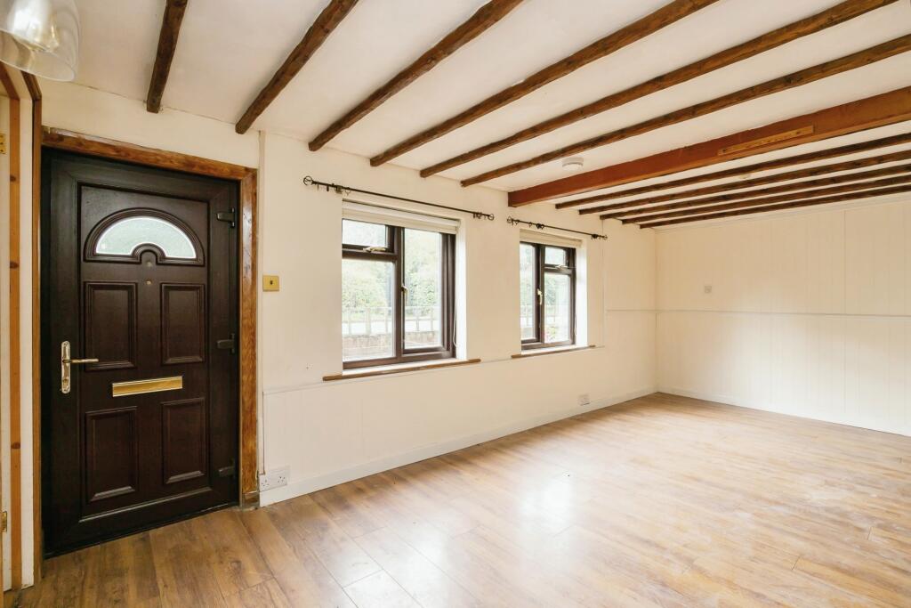 2 bed Detached Bungalow