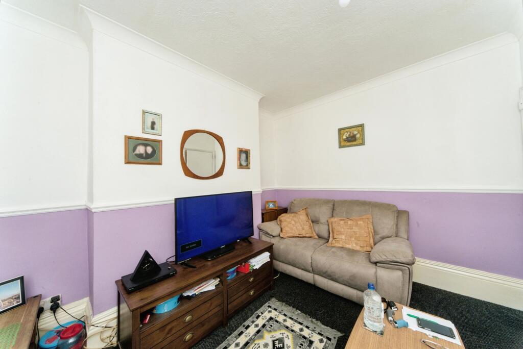 2 bed Apartment