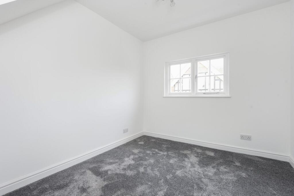 2 bed Terraced
