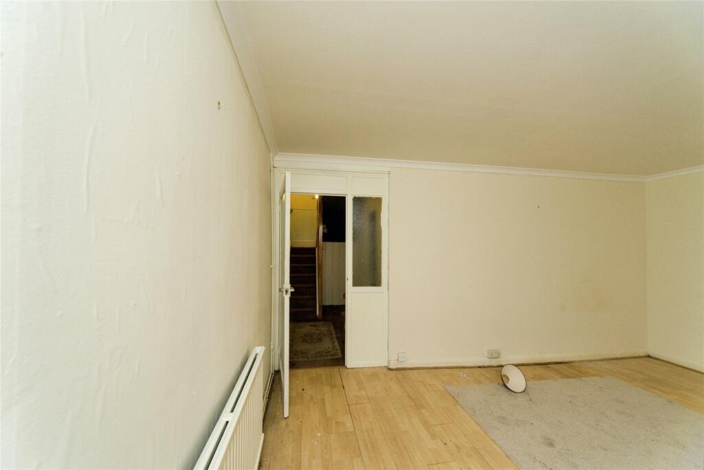 5 bed End of Terrace