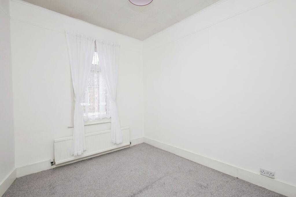 3 bed Terraced