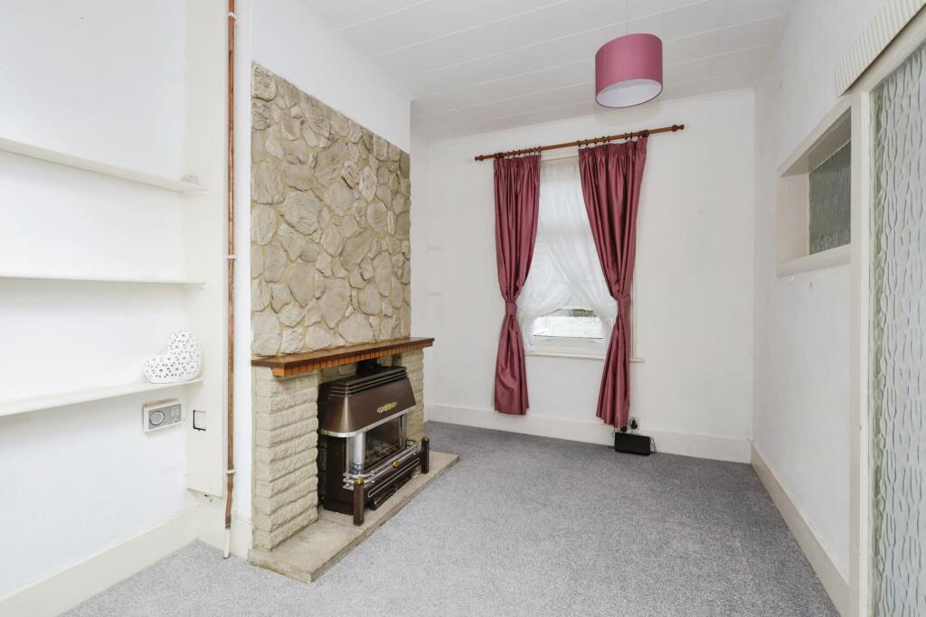 3 bed Terraced