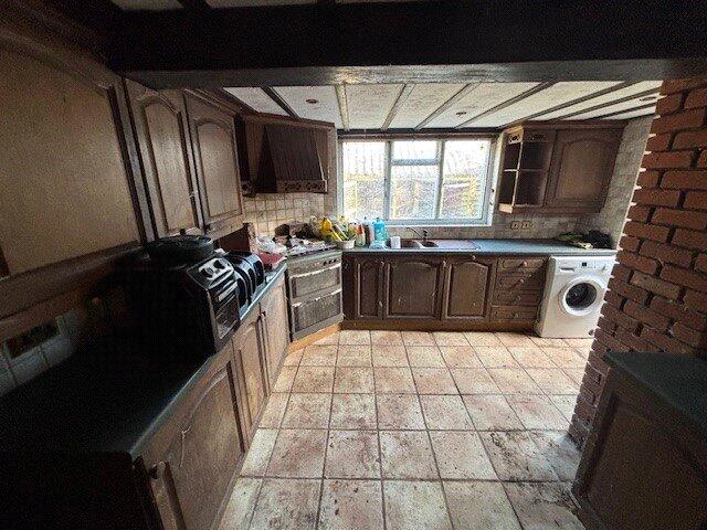 2 bed Character Property