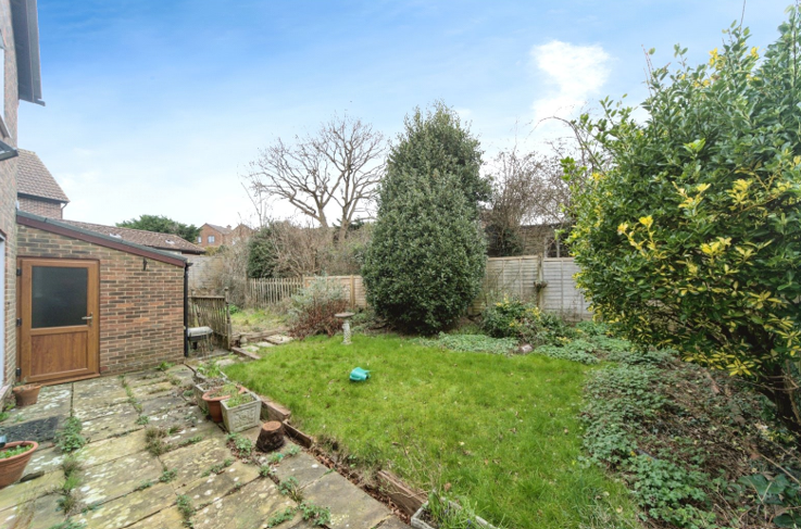 4 bed Detached