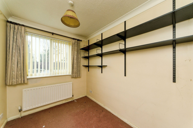 4 bed Detached