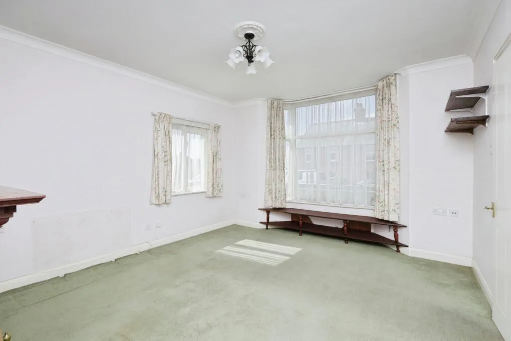 1 bed Apartment