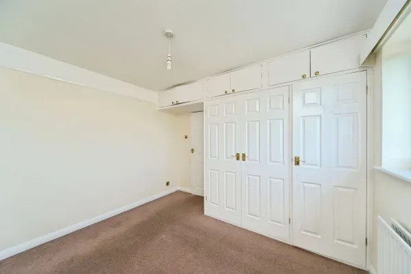 2 bed Apartment