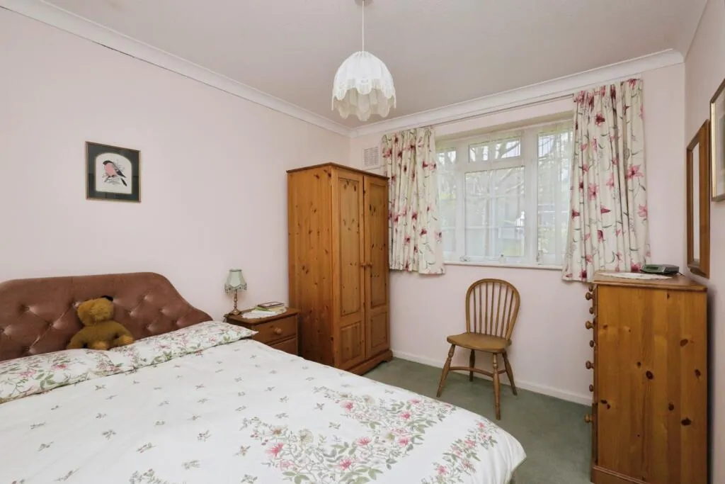 3 bed Detached Bungalow