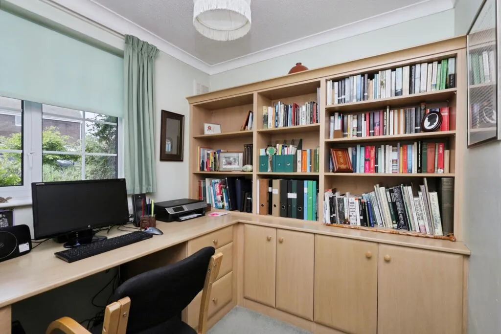 3 bed Detached Bungalow
