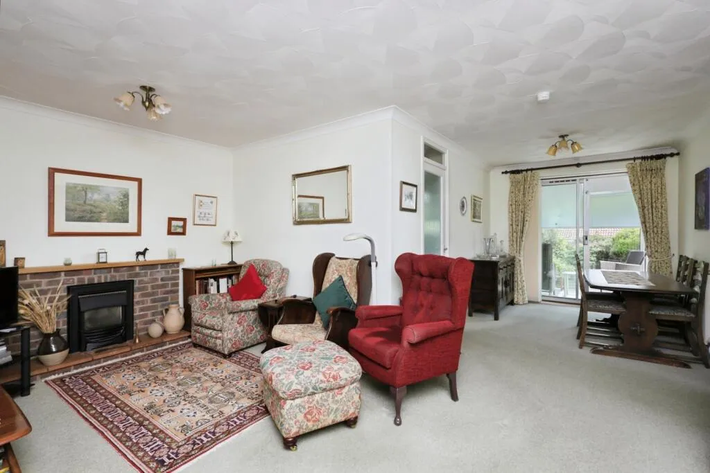 3 bed Detached Bungalow