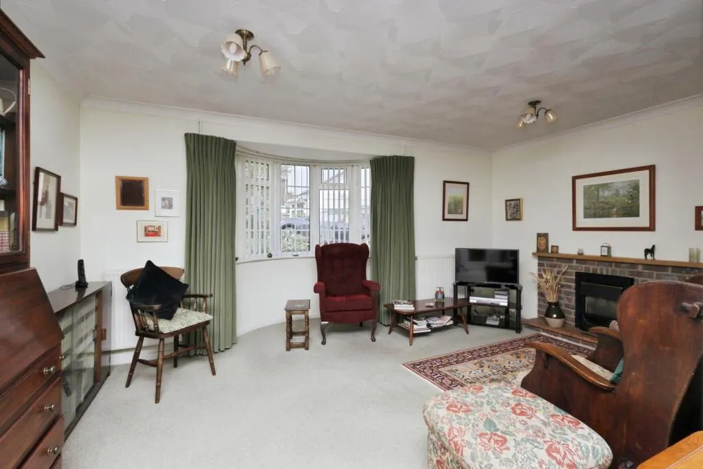 3 bed Detached Bungalow