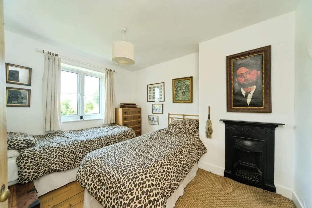 3 bed Semi-Detached