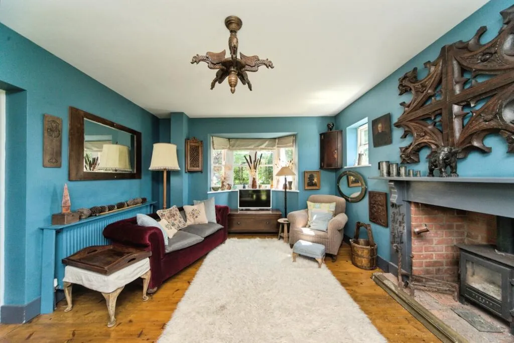 3 bed Semi-Detached