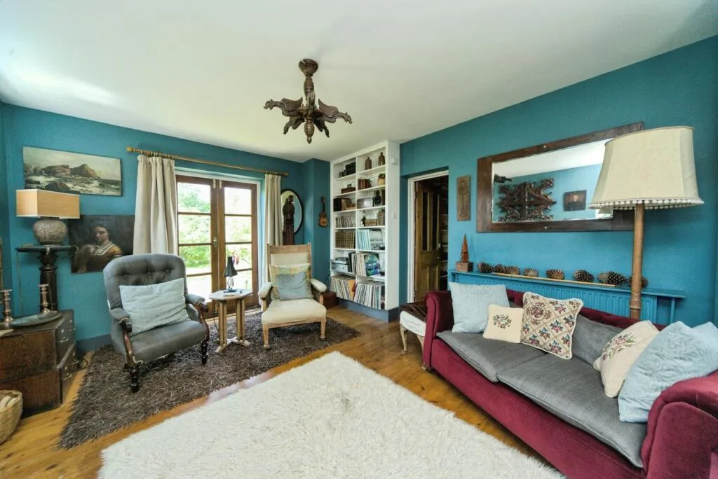 3 bed Semi-Detached