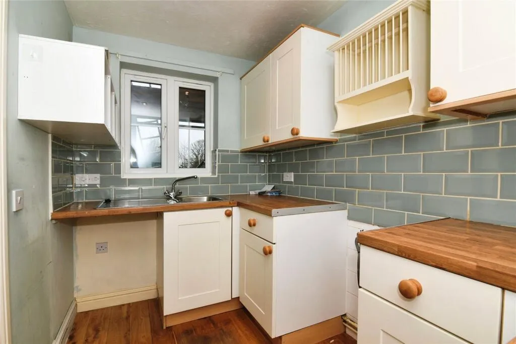 2 bed Terraced