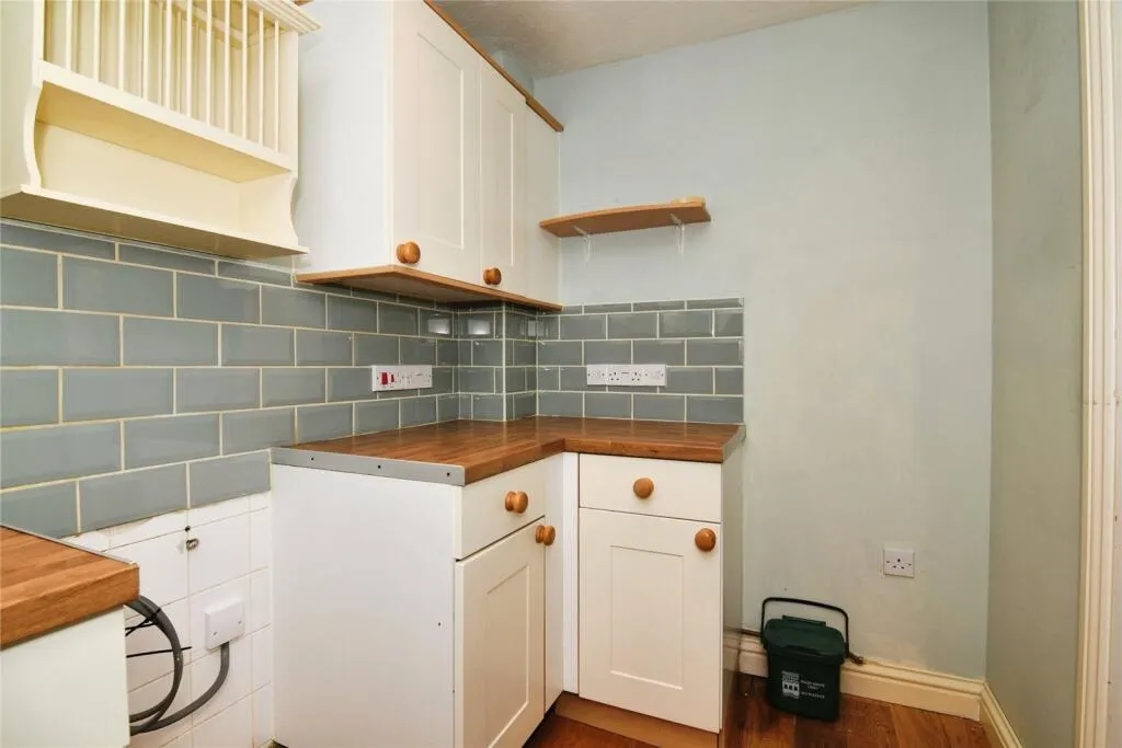2 bed Terraced