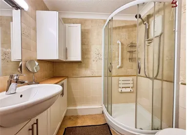 1 bed Retirement Property