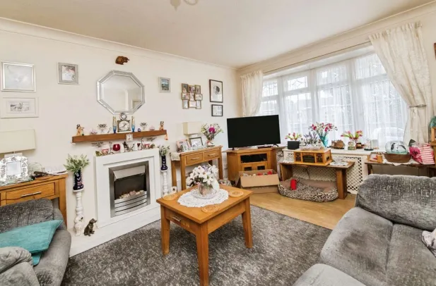 3 bed Semi-Detached