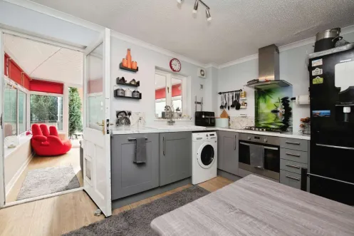 2 bed Terraced