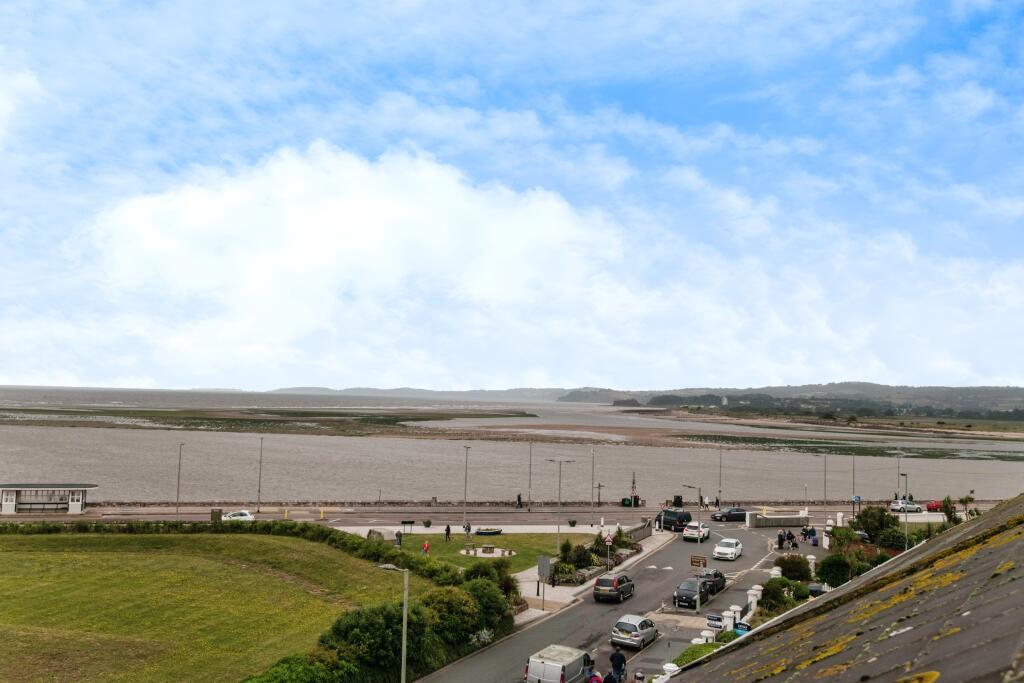 2 bed Maisonette