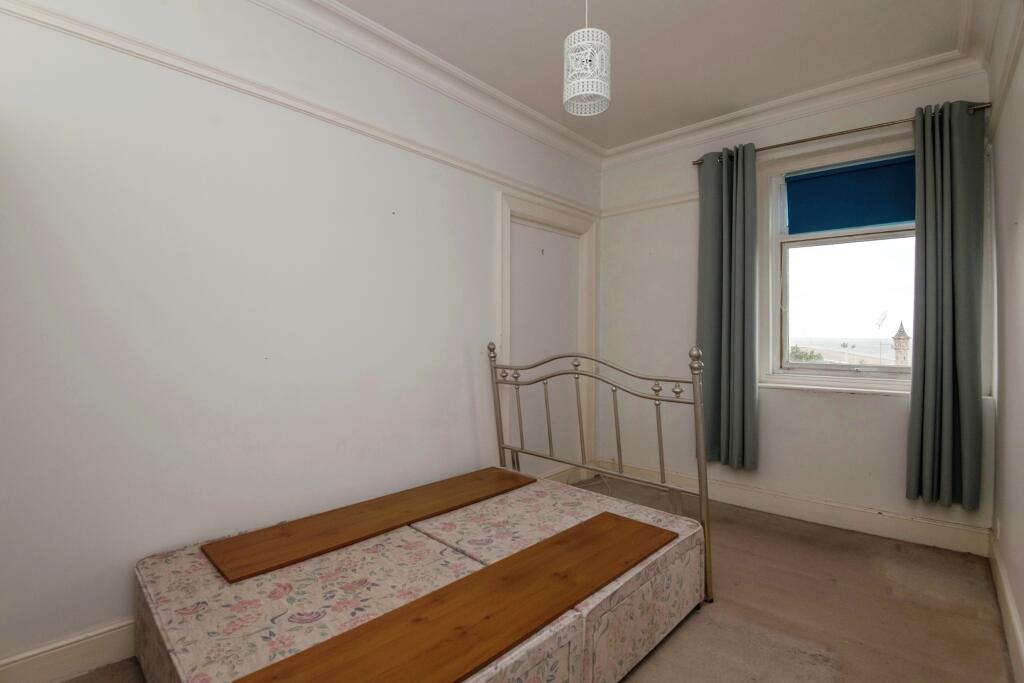2 bed Maisonette