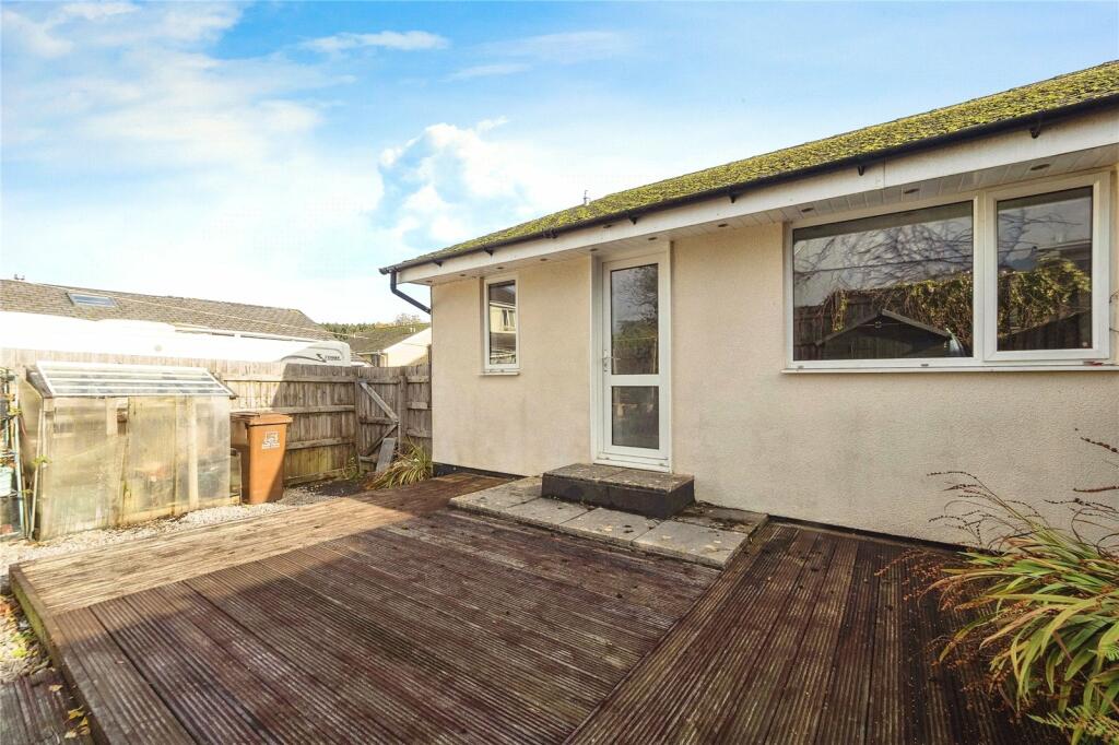 2 bed Semi-Detached Bungalow